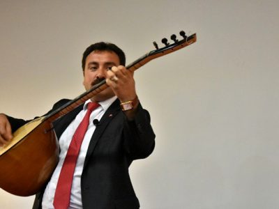 بررسی منظومه «کوراغلو» در دهمین جشنواره موسیقی نواحی ایران