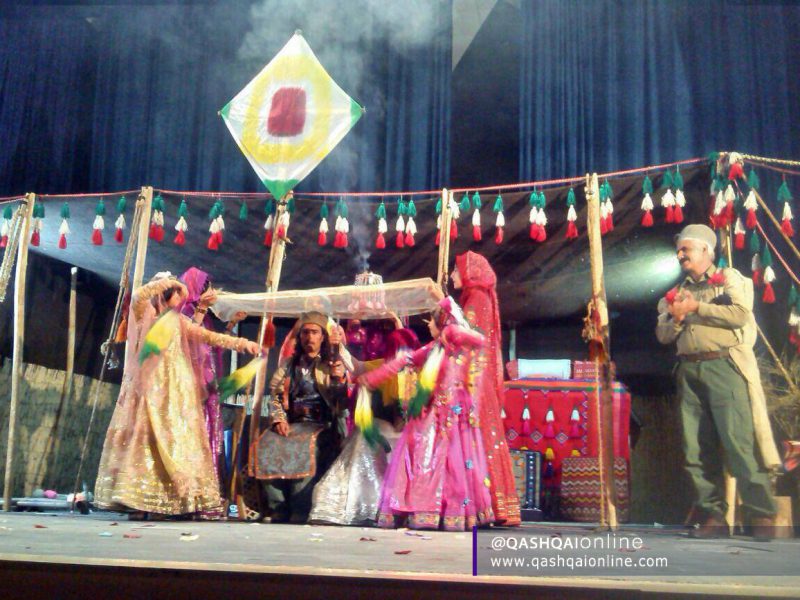 تئاتر قره چادیر گلینی مجوز اجرای شیراز گرفت